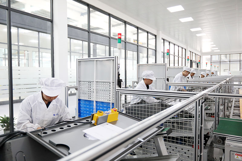 辛格林電梯解讀：自動化電梯生產(chǎn)線在制造業(yè)有什么作用？